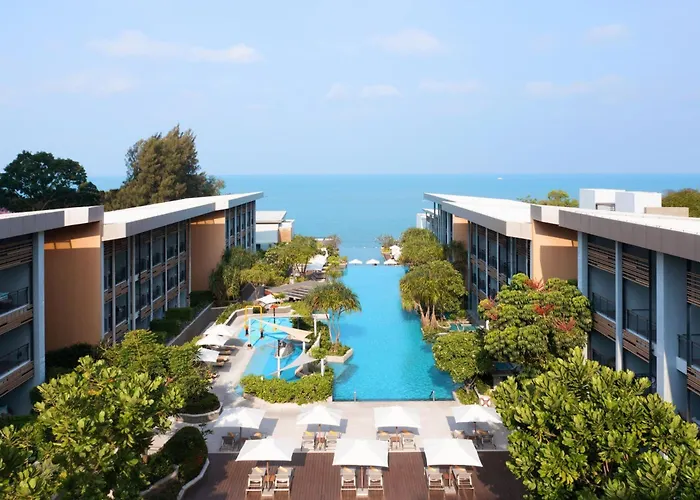 Renaissance Pattaya Resort & Spa
